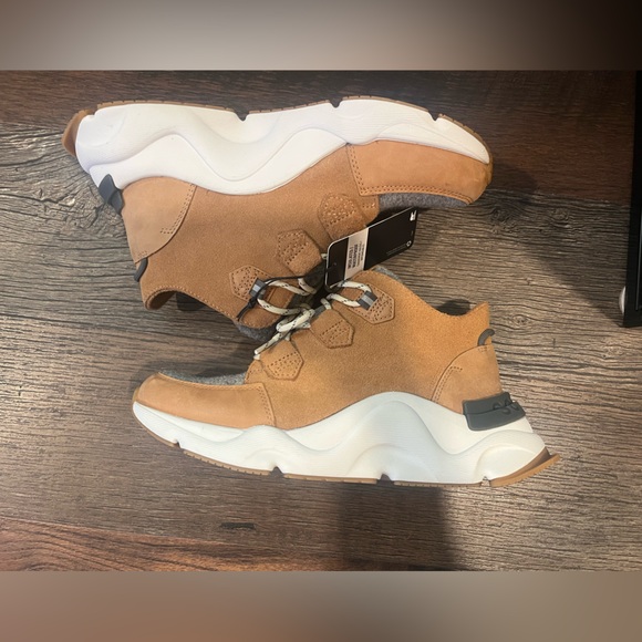 NWT Sorel Women's Kinetic Rngd Caribou Boot; Size 8 - Picture 5 of 8